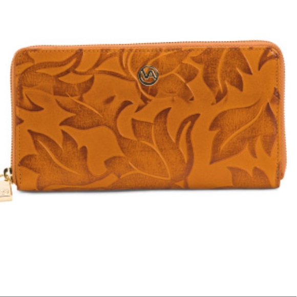valentina zip around wallet
